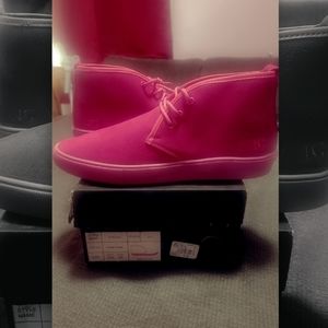 True gold men's pink leather high top